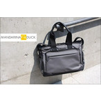 }_i _bN rWlXobO Y }_i_bN MANDARINA DUCK R{ B4Ή 2wayg[g u[tP[X