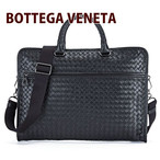 {beK Fl^ rWlXobO Y BOTTEGA VENETA {beKxl^ obO Cg`[g 2WAY u[tP[X ubN NERO